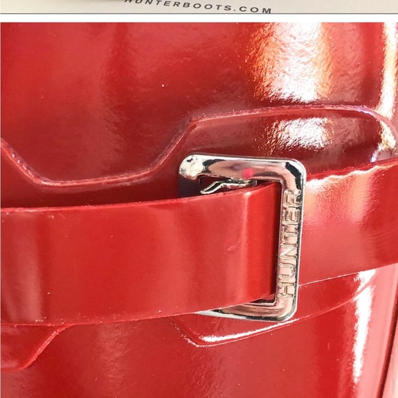 HUNTER Original Short Military Red Gloss Boots - Picture 2 of 2